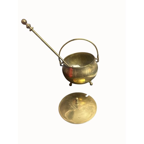 Vintage Brass Cauldron Fire Pot With Lid & Torch smudge pot - Picture 1 of 7
